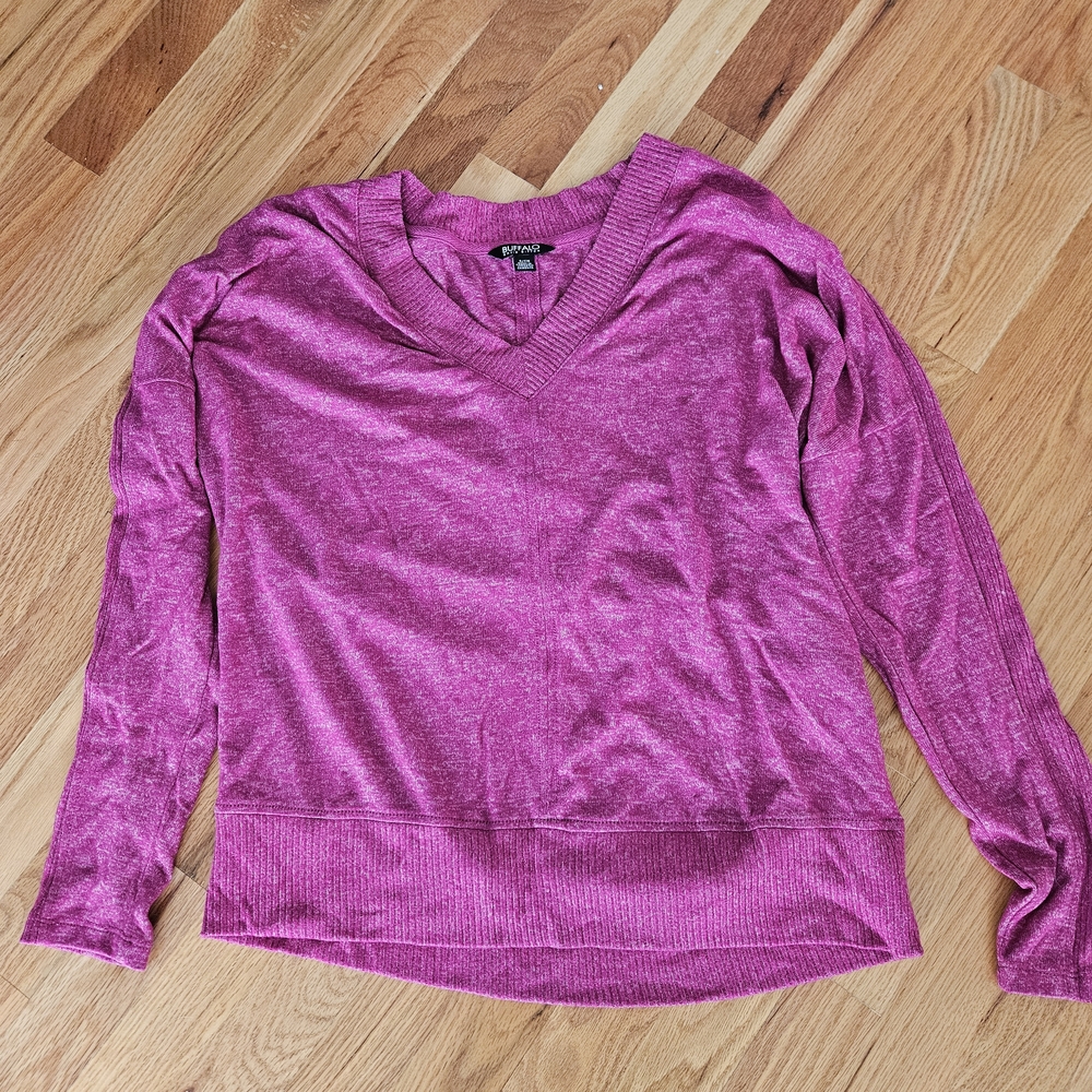 Buffalo David Bitton Magenta Long Sleeve V-Neck Top